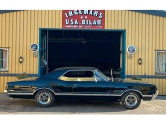 oldsmobile cutlass 4-4-2 holiday coupé 6.6 v8