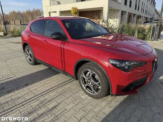 alfa romeo stelvio 2.0 turbo sprint q4