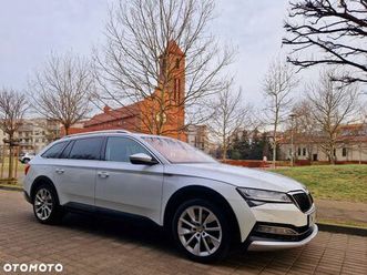 skoda superb 2.0 tdi scr 4x4 scout dsg