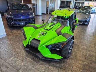 ***2019 polaris slingshot clean title***