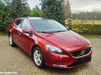volvo v40 d4 momentum