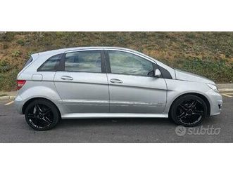 mercedes-b200-del-2010