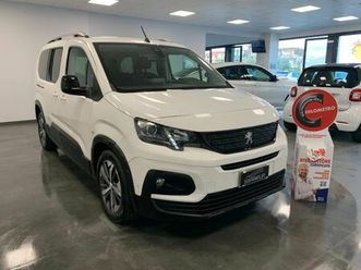 7 posti gt line long passo lungo 1.5 bluehdi