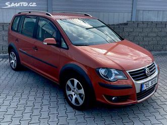 volkswagen touran 1,4i 103kw cross
