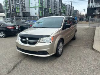 2014 dodge grand caravan sxt
