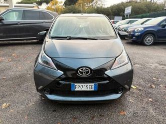 toyota aygo 1.0 vvt-i 69 cv 5 porte x-cool tss