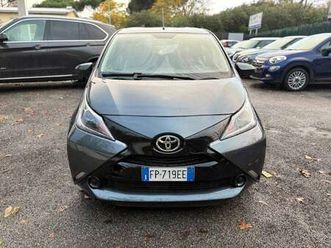 aygo ii 2014 5p 1.0 x-wave bordeaux tss m-mt