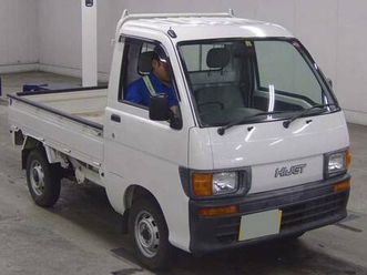 #44 1997 daihatsu hijet 4x4. arriving in december