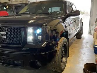 2013 gmc sierra denali