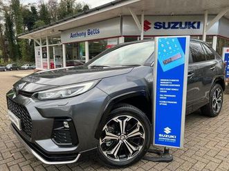 2.5 18.1kwh e-cvt 4wd euro 6 (start/stop) 5dr