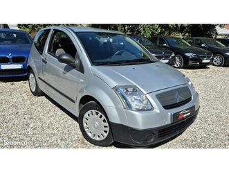 tres bele citroen c2 essence 1.1 tentation 60 ch 2005 avec seulement 32 000 km d'origine prix 4 490
