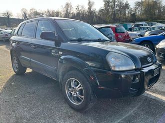 tucson 2.7 v6 style 4wd