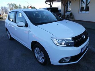 dacia sandero 1,0 sce 1.majitel, klima, čr
