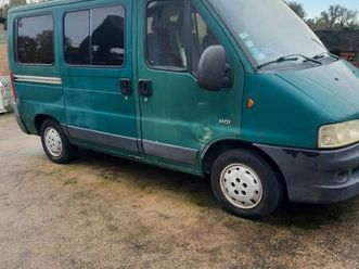 peugeot boxer minibus