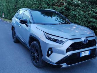 toyota rav4 2.5 hybrid style 2wd