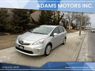 used 2012 toyota prius v five