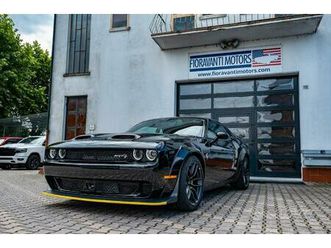 dodge challenger srt 6.2l hellcat widebody jailbre