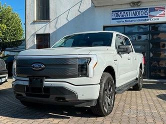 ford f 150 lightning awd supercrew xlt/lariat