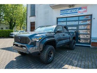 toyota tacoma limited 2.4 i-force hybrid 4x4 thund
