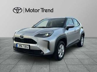 yaris cross 1,5 hybrid 115 active plus v-hjul drag apple carplay android auto