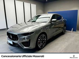 3.8 v8 trofeo 580cv auto carbonio / bowers&wilkins