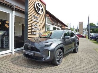 toyota yaris cross hybrid - teamplayer + winterpaket