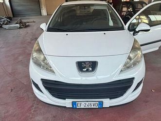 peugeot 207 1400td autocarro