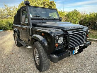 land rover defender 90 soft top cabriolet en version ultra-limitée eden park.