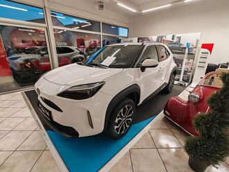 toyota yaris cross teamplayer winterpaket