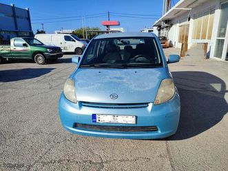 daihatsu sirion 2005