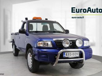 mazda b2500 td 4x4 pickup/ moottori vaihdettu/ jakohihna vaihdettu/ vilkkuvalo/ lisävalot/ koukku/ kahdet renkaat/