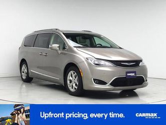 2018 chrysler pacifica limited
