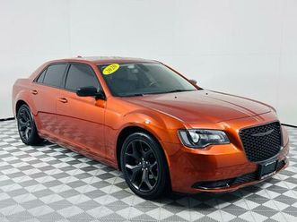 2020 chrysler 300 touring