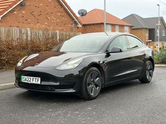 standard range plus auto rwd 4dr