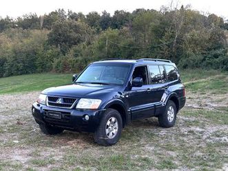 MITSUBISHI PAJERO mitsubishi-pajero-3-5i-gdi-v6-24v-cat-5p-gls2-7-p