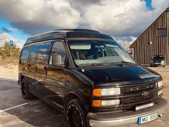 chevrolet express, cena 10 500 €. pārdodu chevrolet express 5.7 l bez stradā virsu laba skanas - sludinājumi