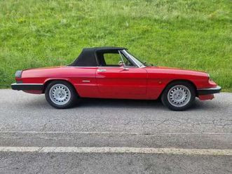 alfa romeo spider 2000