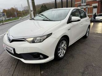 auris-hev-1-8i-hsd-business-e-cvt-12-m-garantie