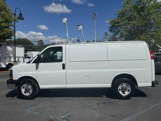 2013 gmc savana 2500 access cargo van