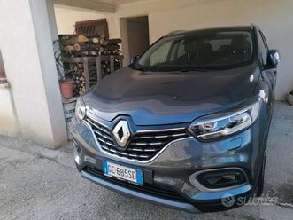 macchina per cucire della singer