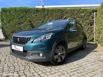 peugeot 2008 1.2 puretech signature eat6