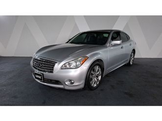 infiniti m 5.6 at sedan 2012