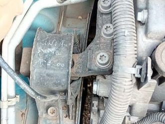 automobile peugeot 1007