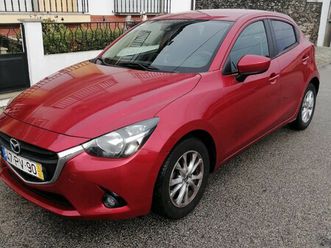 mazda 2 51w0 maio/15