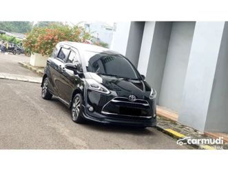 2016 toyota sienta 1.5 q mpv - kredit ringan murah