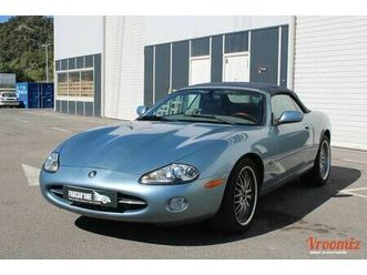 cabriolet 4.0 bva v8