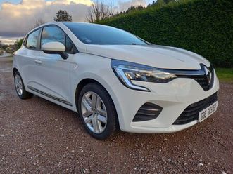 clio v ste 1.6 e-tech 140 business gps 2 places 39567 kms