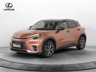 lexus lbx 1.5 hybrid cool 4wd del 2024 usata a sesto fiorentino