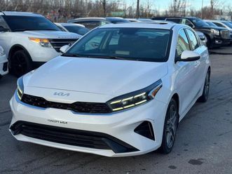 kia forte ex fwd* blindspot* carplay* keyless* distronic* по