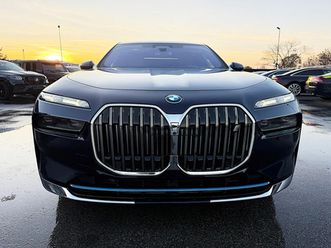 bmw i7 продадена !!!